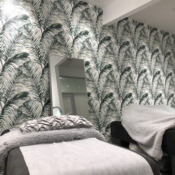 Iconic Lash - Eyelash Service Near Me - Los Angeles, California