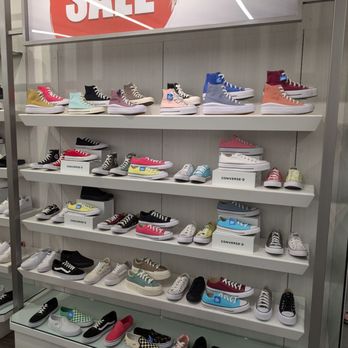 SoftMoc - Converse - Shoe Stores Near Me - Winnipeg, Manitoba SoftMoc - Converse - Shoe Stores Near Me - Winnipeg, Manitoba