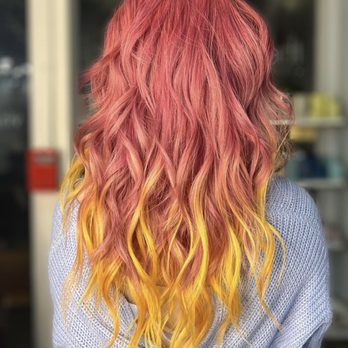 The Dye Lot - Extensions by Veronica, Colour by Claudia and Marium - Hair Salons Near Me - North Vancouver, British Columbia The Dye Lot - Extensions by Veronica, Colour by Claudia and Marium - Hair Salons Near Me - North Vancouver, British Columbia