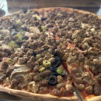 Pizza Getti - Half large deluxe without extra cheese and half meat lovers. - Pizza Near Me - Dallas, Texas