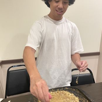 Happa Restaurant - Brother cooking the monjayaki - Izakaya Near Me - Gardena, California Happa Restaurant - Brother cooking the monjayaki - Izakaya Near Me - Gardena, California