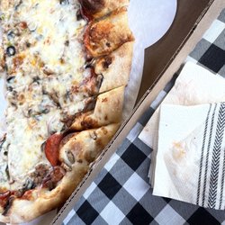 Viola's Pizza