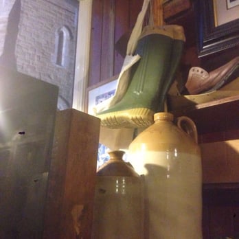 Dick Macks Pub - Pubs Near Me - Dingle, Kentucky