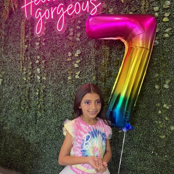 BlownAway Dry Bar - Blow Dry/Out Services Near Me - Fullerton, California