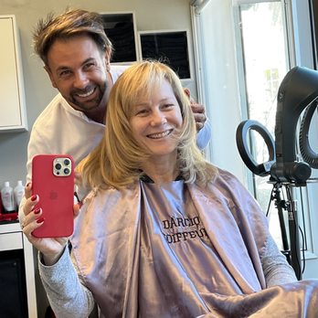 Darcio Coiffeur - Happy Woman - Hair Stylists Near Me - Santa Monica, California Darcio Coiffeur - Happy Woman - Hair Stylists Near Me - Santa Monica, California
