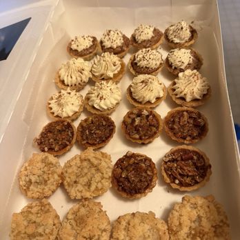 Pots And Pies - Assorted tarts to die for. - Bakeries Near Me - Crystal Lake, Illinois Pots And Pies - Assorted tarts to die for. - Bakeries Near Me - Crystal Lake, Illinois