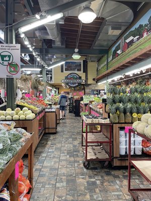 Maisonneuve Market by null