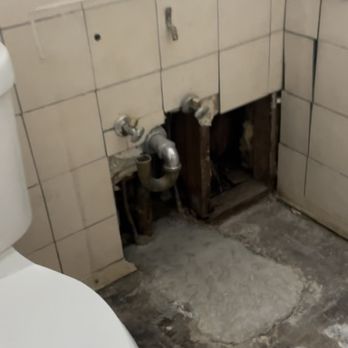 LKL Restoration - Guest bathroom - General Contractors Near Me