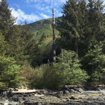 Lighthouse  Excursion - Bight Totem Park - Boat Tours Near Me