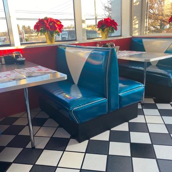 Mountain View Diner - Diners Near Me - Frederick, Maryland