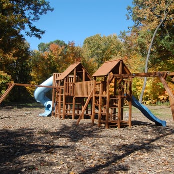 Oak Farm Montessori School - Just one of the great outdoor spaces that students get to enjoy. - Montessori Schools Near Me - Avilla, Indiana Oak Farm Montessori School - Just one of the great outdoor spaces that students get to enjoy. - Montessori Schools Near Me - Avilla, Indiana