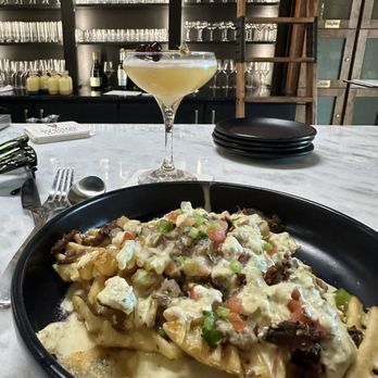 Commonwealth - Brisket Fries - Pickleball Near Me - Temple, Texas Commonwealth - Brisket Fries - Pickleball Near Me - Temple, Texas