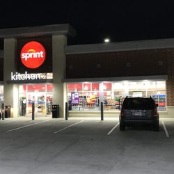 Sprint Food Stores - Exterior View