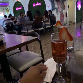 Madres Brunch - Bar - Breakfast & Brunch Near Me - Placentia, California