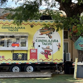 Guadalajara Tacos - Food Truck - Mexican Near Me - Kihei, Hawaii Guadalajara Tacos - Food Truck - Mexican Near Me - Kihei, Hawaii