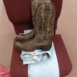 Langston's Western Wear