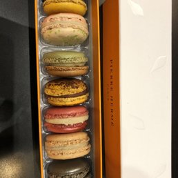 7 seasonal macaron flavors for the holidays! They were delicious! 7 seasonal macaron flavors for the holidays! They were delicious!