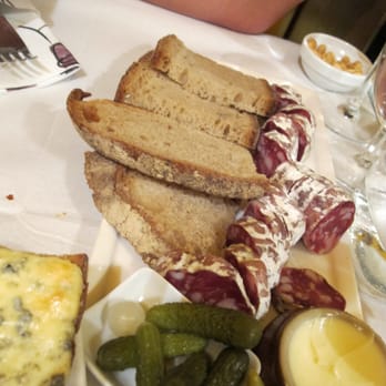 Maison Peret - And a dry sausage full of fat and oil but very good - French Near Me - Paris, 75