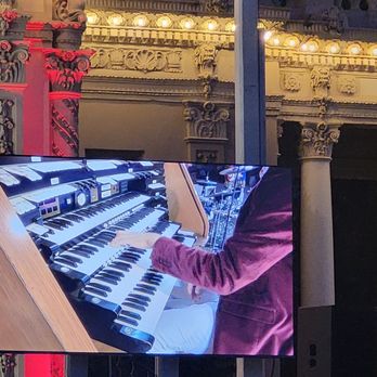 Spreckels Organ Pavilion - Video monitor of the keyboard - Music Venues Near Me - San Diego, California Spreckels Organ Pavilion - Video monitor of the keyboard - Music Venues Near Me - San Diego, California