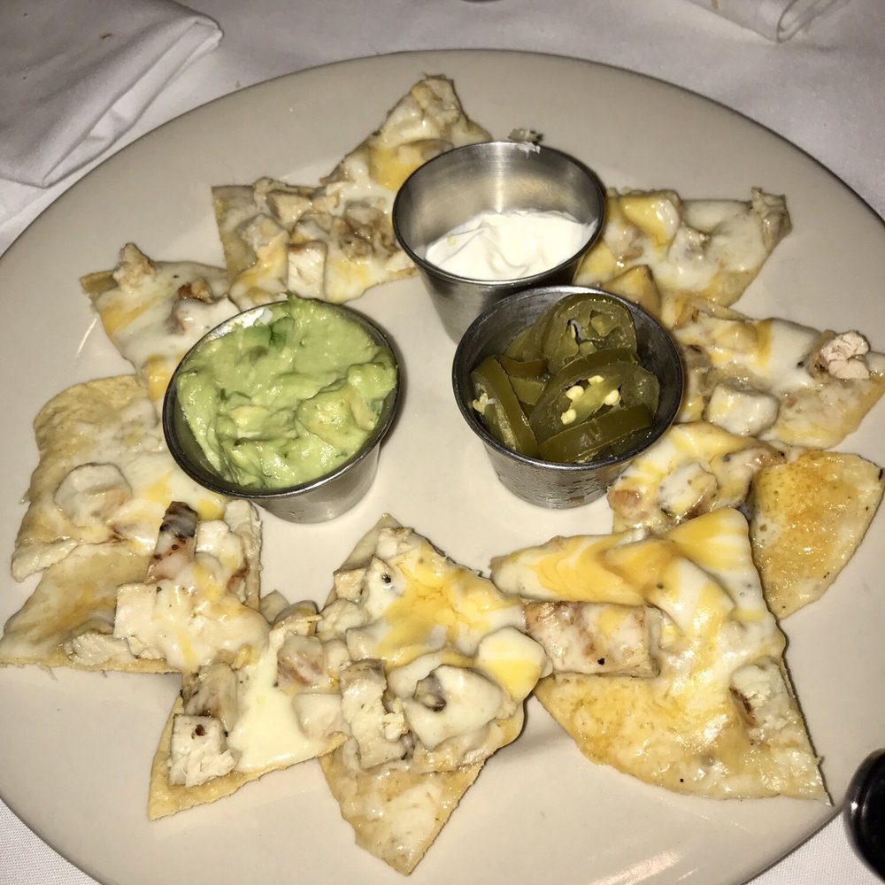 ARMANDOS - Chicken nachos - Mexican Near Me - Houston, Texas ARMANDOS - Chicken nachos - Mexican Near Me - Houston, Texas