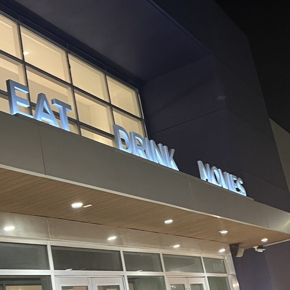 Studio Movie Grill - Cinema Near Me - Houston, Texas Studio Movie Grill - Cinema Near Me - Houston, Texas