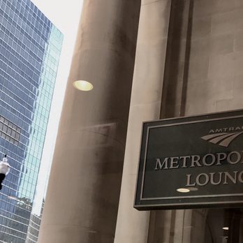 Chicago Union Station - Metropolitan Lounge - Train Stations Near Me - Chicago, Illinois Chicago Union Station - Metropolitan Lounge - Train Stations Near Me - Chicago, Illinois