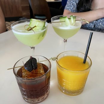 Riviera - 2 Verdes, a Bentley and a Mango Margarita - Italian Near Me - Fort Lauderdale, Florida