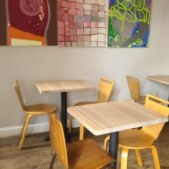 Lil's Café - Coffee & Tea Near Me - Kittery, Maine Lil's Café - Coffee & Tea Near Me - Kittery, Maine