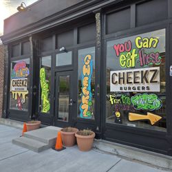 Cheekz Burgers - Front door