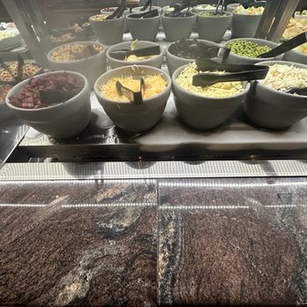 Village Grille - Salad bar - American Near Me - Grosse Pointe, Michigan