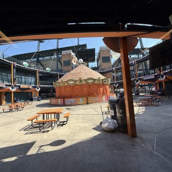 Comerica Park - Stadiums & Arenas Near Me - Detroit, Michigan Comerica Park - Stadiums & Arenas Near Me - Detroit, Michigan