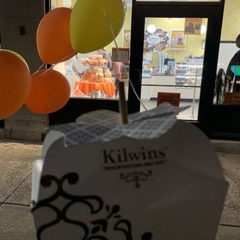 Kilwins - Caramel apple - Ice Cream & Frozen Yogurt Near Me - Philadelphia, Pennsylvania Kilwins - Caramel apple - Ice Cream & Frozen Yogurt Near Me - Philadelphia, Pennsylvania