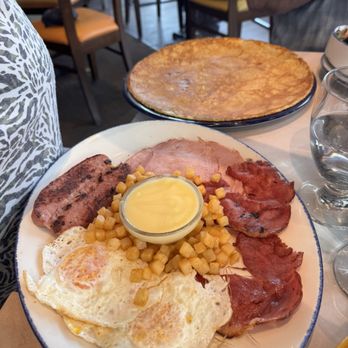 De Dutch - BP Boer's - D pancake on the side - Breakfast & Brunch Near Me - Vancouver, British Columbia