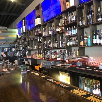 Bookmakers Burgers Bourbon Brews - Burgers Near Me - Aurora, Colorado Bookmakers Burgers Bourbon Brews - Burgers Near Me - Aurora, Colorado