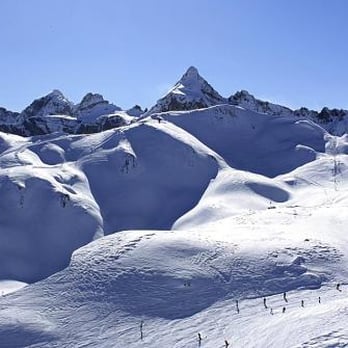 Estación de Formigal - Ski Resorts Near Me - Sallent de gallego, HU Estación de Formigal - Ski Resorts Near Me - Sallent de gallego, HU