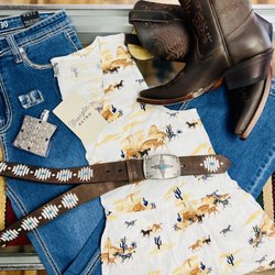 El Centenario Western Wear - Cowgirl Fit