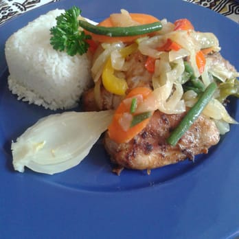 Cafe Afrikaden - Cameroonian chicken fricasse - African Near Me - Oslo, 03