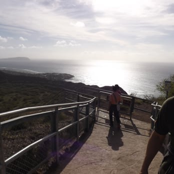 Diamond Head State Monument - Parks Near Me - Honolulu, Hawaii