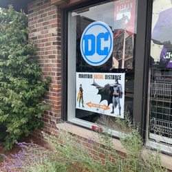 Galactic Greg's - Store front.