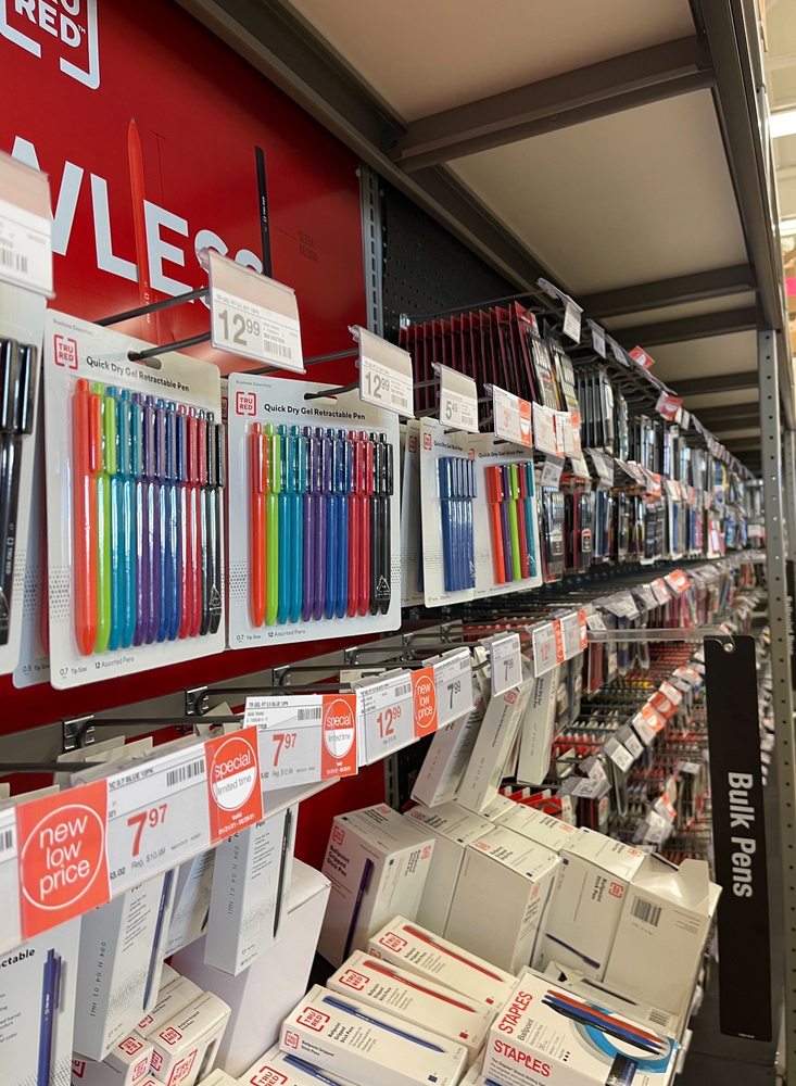 STAPLES Updated October 2024 24 Photos & 77 Reviews 250 E