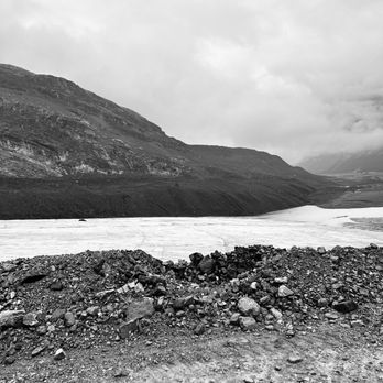 Columbia Icefield - Moraine - Tours Near Me - Banff, Alberta