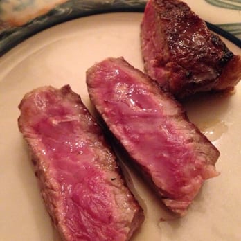 Peter Luger - Porterhouse for 2 rare - Steakhouses Near Me - Brooklyn, New York Peter Luger - Porterhouse for 2 rare - Steakhouses Near Me - Brooklyn, New York