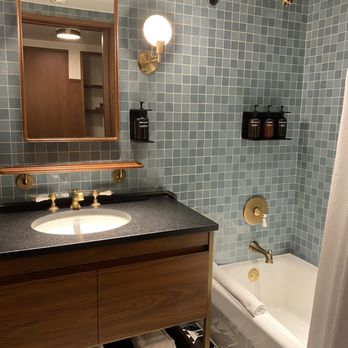 Eaton DC - Bathroom - Hotels Near Me - Washington, DC, District of Columbia Eaton DC - Bathroom - Hotels Near Me - Washington, DC, District of Columbia