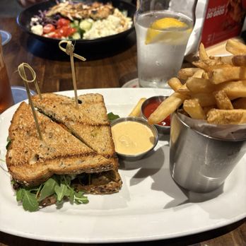 Stout NYC - Special Chicken Sandwich / Mediterranean Salad - Irish Near Me - New York, New York Stout NYC - Special Chicken Sandwich / Mediterranean Salad - Irish Near Me - New York, New York