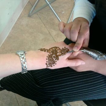 Eyebrow Threading by Sameera - Henna Artists Near Me - Fullerton, California Eyebrow Threading by Sameera - Henna Artists Near Me - Fullerton, California
