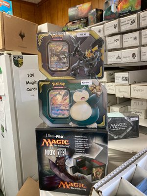 Jomio And Rueliete’s Cards And Comics