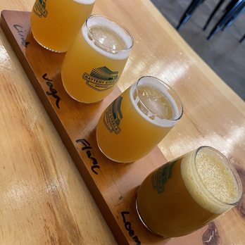 Battery Steele Brewing - Beer Flight - Breweries Near Me - Portland, Maine Battery Steele Brewing - Beer Flight - Breweries Near Me - Portland, Maine