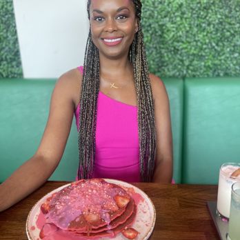 Madres Brunch - Strawberry pancakes! - Breakfast & Brunch Near Me - Bellflower, California Madres Brunch - Strawberry pancakes! - Breakfast & Brunch Near Me - Bellflower, California