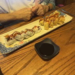 Kobe Hibachi Sushi - Shrimp tempura and Spicy California