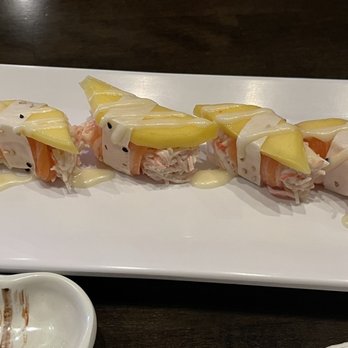 Sushi Koen - Mango salmon special roll - Japanese Near Me - Round Rock, Texas